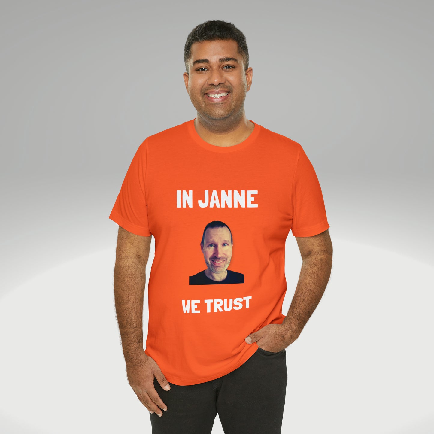 In Janne we trust t-paita