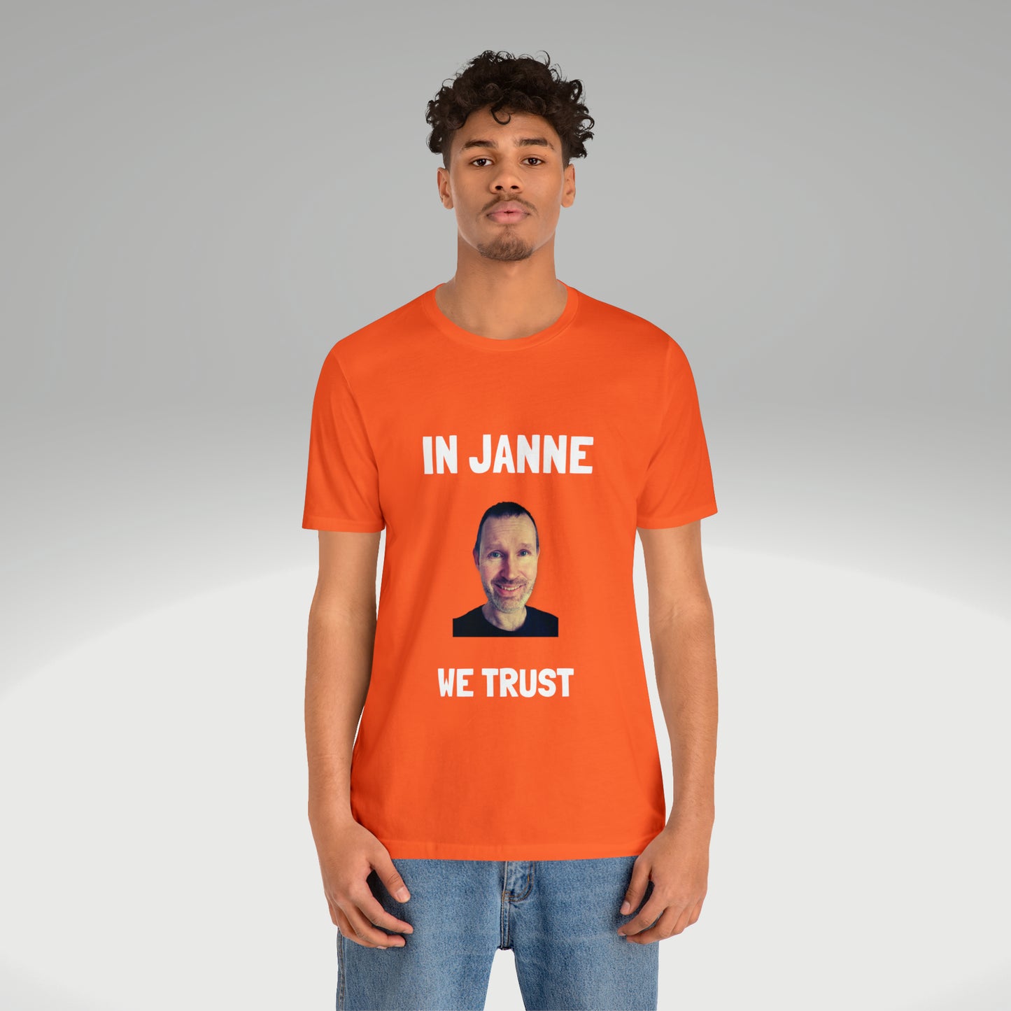 In Janne we trust t-paita